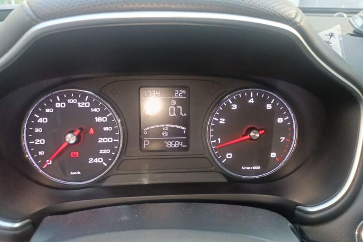 Used MG HS 2018 20T Automatic Two-Wheel Drive Hormone Dynamic Edition China V Standard