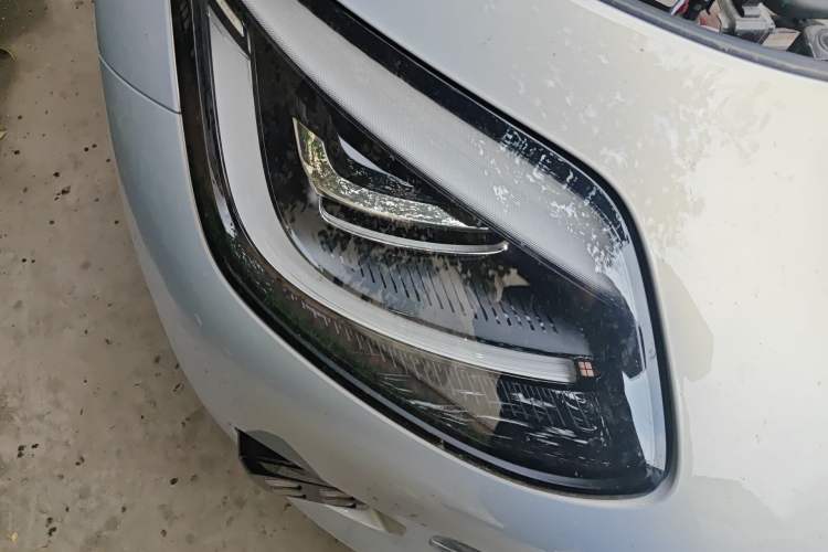 Used AION UT 2025 420 Smart Edition Right Front Headlight