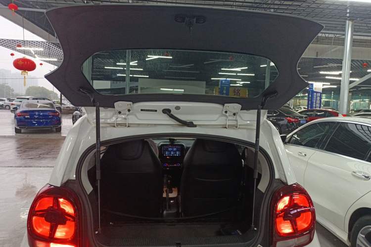 Used Roewe Clever 2021 302km All-Round Version