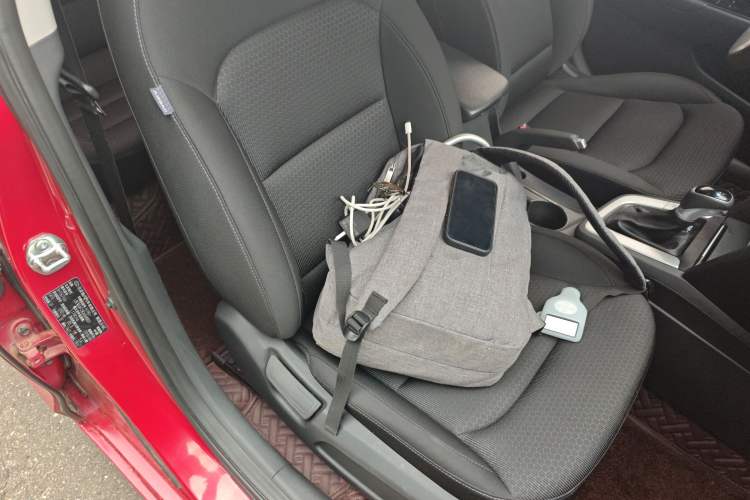 Used Hyundai Elantra (6th Generation / Lingdong) 2016 1.6L Automatic ZhiXuan – Elite Version Right Front Seat