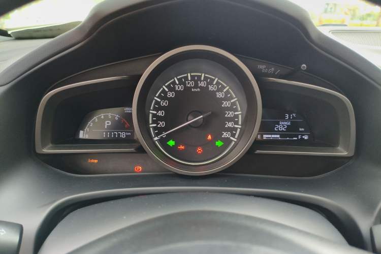 Used Mazda CX-4 2018 2.0L Automatic Two-Wheel Drive Blue Sky Exploration Version China V Standard
