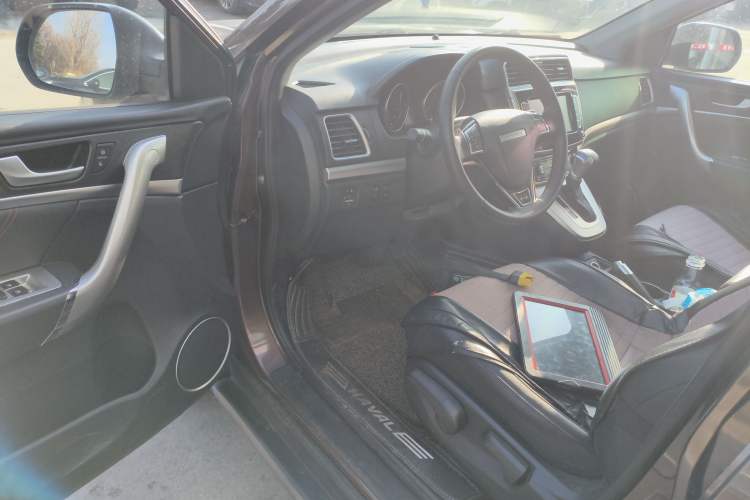 Used Haval M6 2019 1.5T DCT Two-Wheel Drive Elite Version China VI Standard