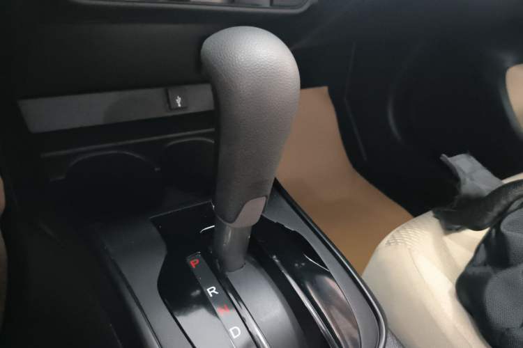 Used Honda City 2019 1.5L CVT Comfort Version Gear Lever
