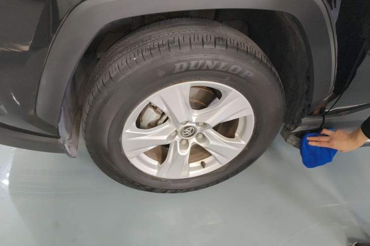 Used Toyota RAV4 2024 2.0L CVT Two-Wheel Drive Urban Edition
