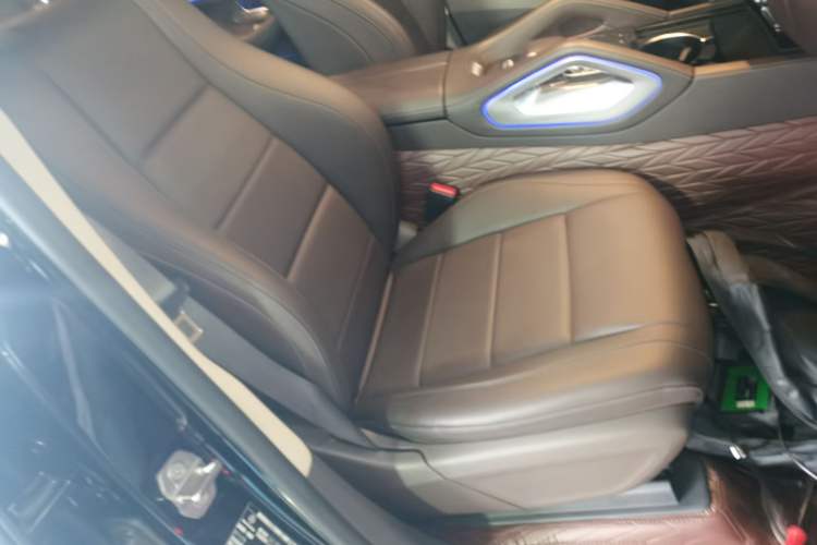 Used Mercedes-Benz GLE 2020 GLE 350 4MATIC Fashion Model
