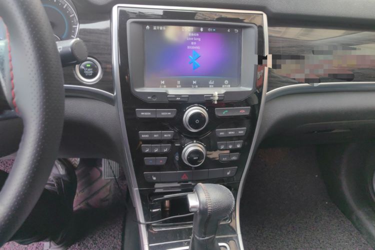 Used Haval H2 2016 Red Label 1.5T Automatic Two-Wheel Drive Elite Model
