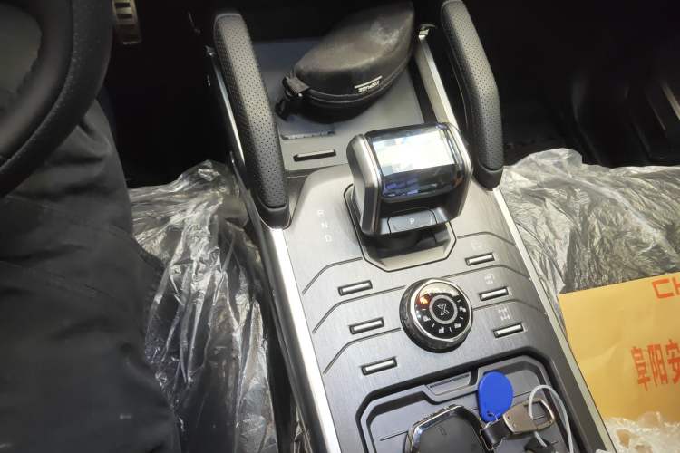 Used JETOUR Shanhai Traveler C-DM 2025 C-DM 206KM All-Wheel-Drive Wilderness Edition
