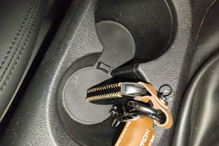 Used Mazda 3 Axela 2016 Sedan 1.5L Automatic Comfort Model