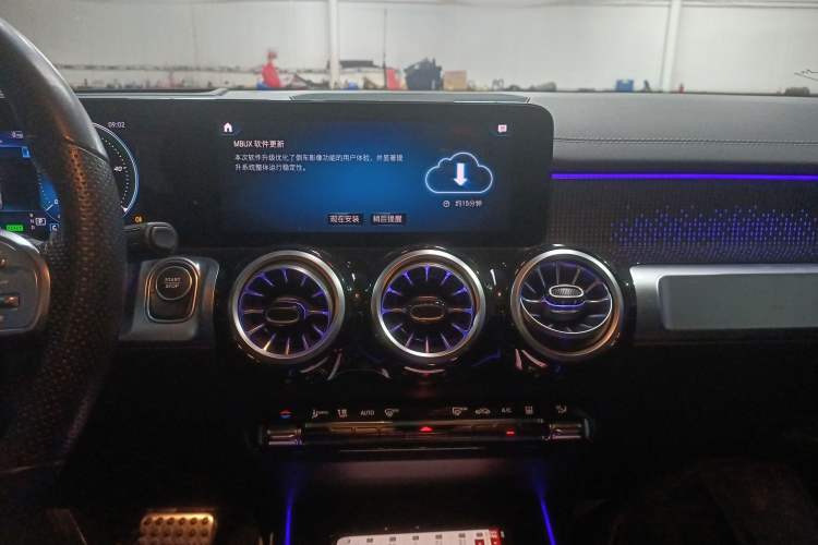 Used Mercedes-Benz EQB 2022 EQB 350 4MATIC First Edition Special Version Audio And AC Panel