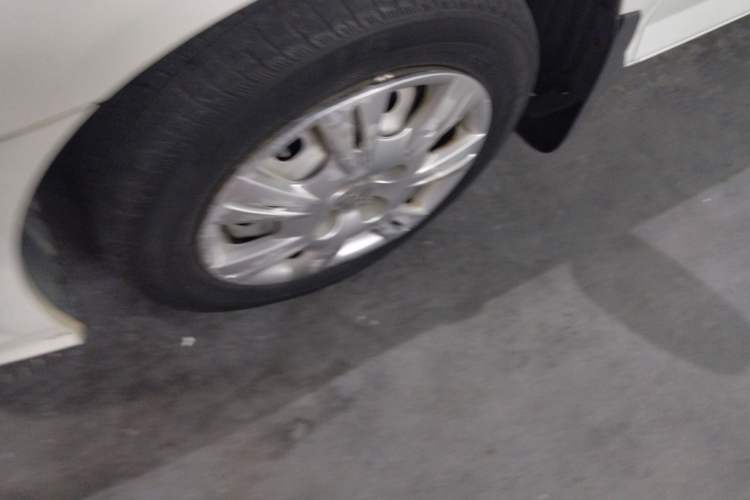 Used Everus S1 2014 1.3L Automatic Comfort Edition