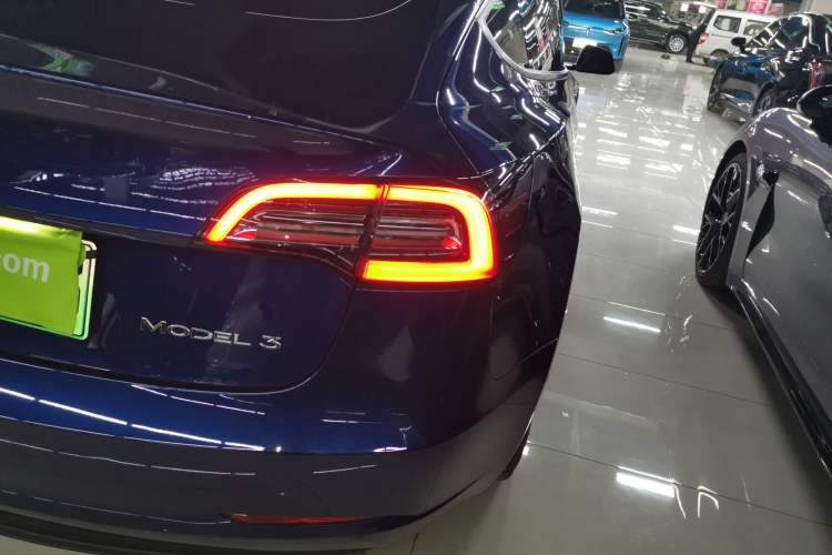 Used Tesla Model 3 2021 Standard Range Rear-Drive Upgraded Version Exterior 3