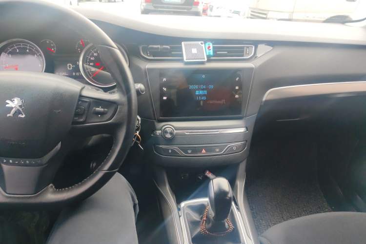 Used Peugeot 408 2018 350THP Automatic Luxury Edition Audio And AC Panel