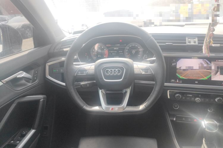 Used Audi Q3 Sportback 2023 40 TFSI Fashion Model
