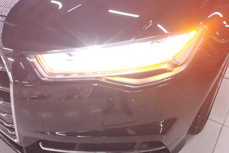 Used Audi A6L 2018 30th Anniversary Edition 35 TFSI Fashion Model