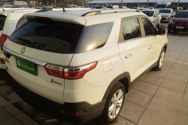 Used Dongfeng Fengon S560 2019 1.8L CVT Elite Model
