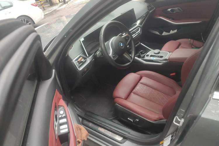 Used BMW i3 2024 eDrive 35 L