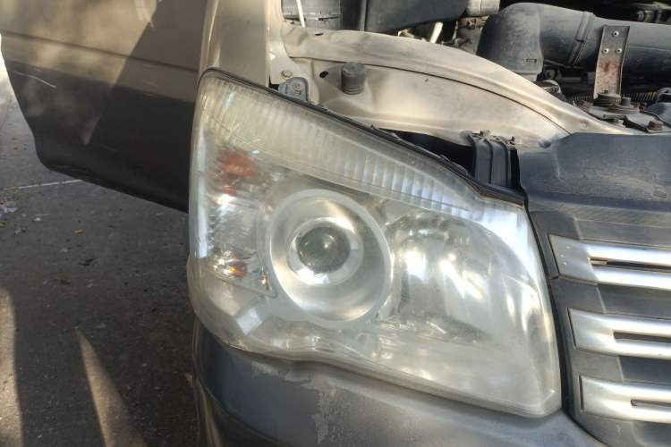 Used FORTHING Lingzhi 2015 M5 Q7 2.0L 7-seat Long-Wheelbase Comfort Model
