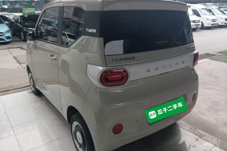 Used Wuling Hongguang MINIEV 2024 3rd Generation 215km Youth Edition Rear Left 45 Deg