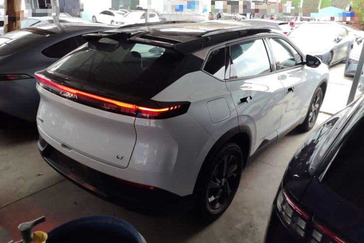 Used Dongfeng Aeolus L7 New Energy 2024 518 Pro Rear Right 45 Deg