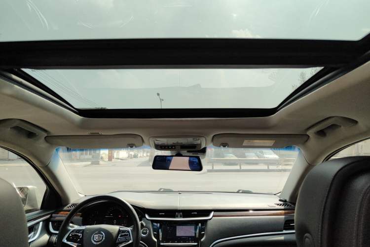 Used Cadillac XTS 2014 28T Luxury Model
