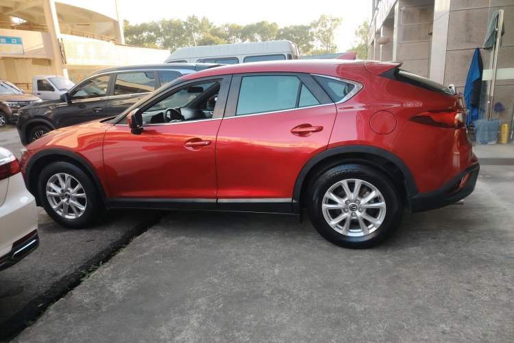 Used Mazda CX-4 2016 2.0L Automatic 2WD Blue Sky Dynamic Edition