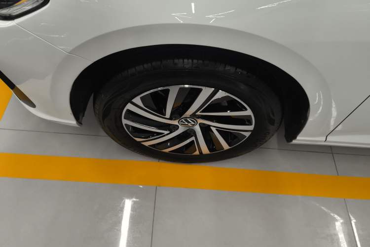 Used Volkswagen Lavida 2024 1.5L Automatic Starry Sky 5 Million Edition