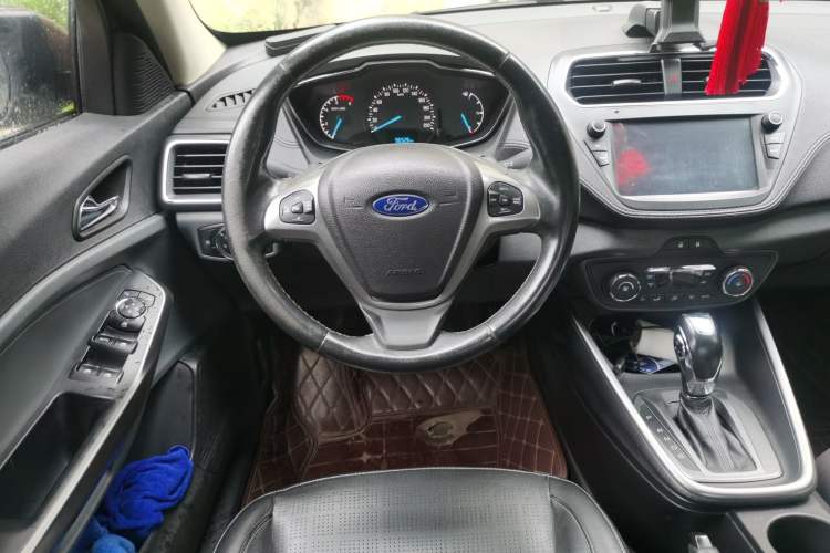 Used Ford Escort 2015 1.5L Automatic Fashion Model