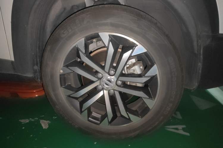 Used Haval DARGO 2021 1.5T DCT Two-Wheel Drive Border Collie - Wangcai Edition Right Front Wheel Hub