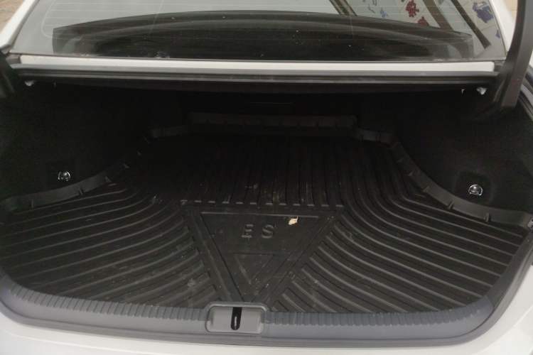 Used Lexus ES 2023 200 Excellence Edition