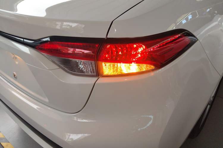 Used Toyota Levin 2022 Facelift TNGA 1.5L CVT Progressive Edition
