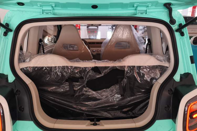 Used Bestune Pony 2026 222km Colorful Horse
