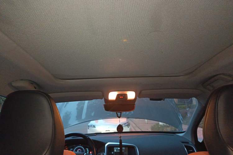 Used Volvo XC60 2014 Restyled T5 Zhiya Edition Headliner