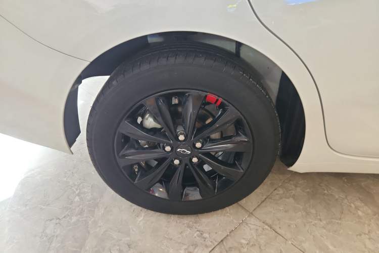 Used Chevrolet Monza 2019 Redline 320T Dual-Clutch Sporty Version China VI Standard