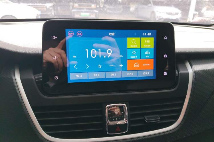 Used Baojun 730 2019 1.5T Manual Fashion Model 7-seater National V