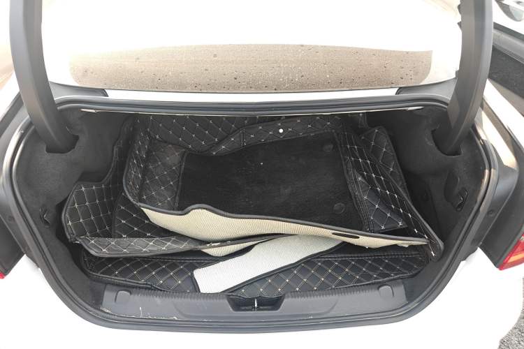 Used Jaguar XEL 2024 2.0T 250 PS R-DYNAMIC S Advanced Sport Edition
