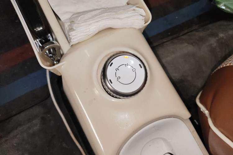 Used Wuling Hongguang MINIEV 2024 3rd Generation 215km Advanced Version