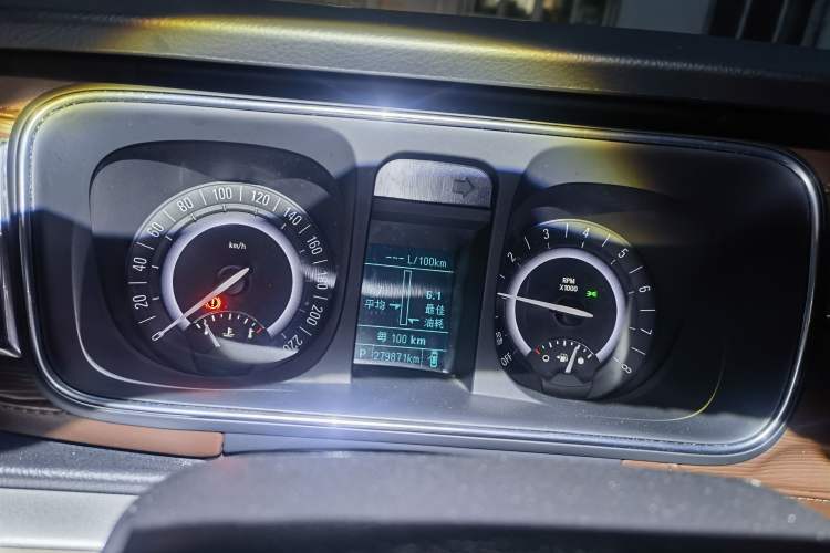 Used Buick GL8 2017 25S Luxury Version China V Standard
