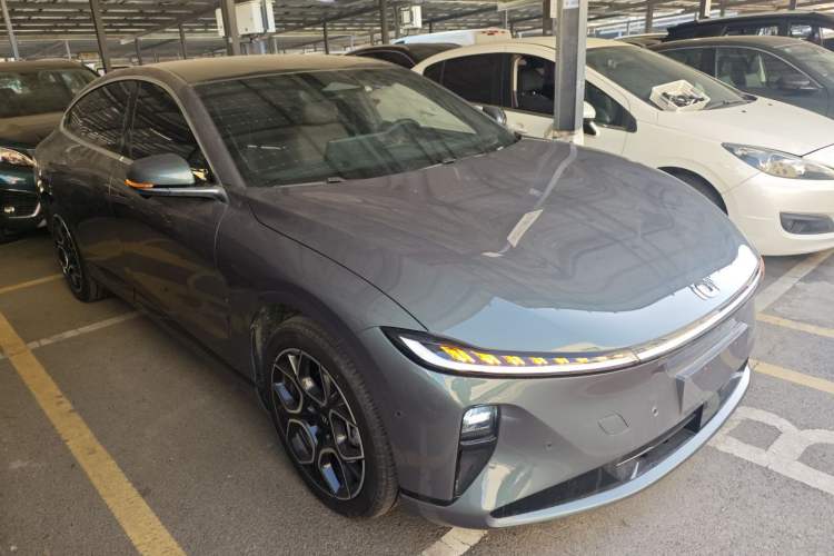 Used CHANGAN NEVO A07 2025 All-Electric "True Fragrance" Edition 710-Mile Long-Range Version Front Right 45 Deg