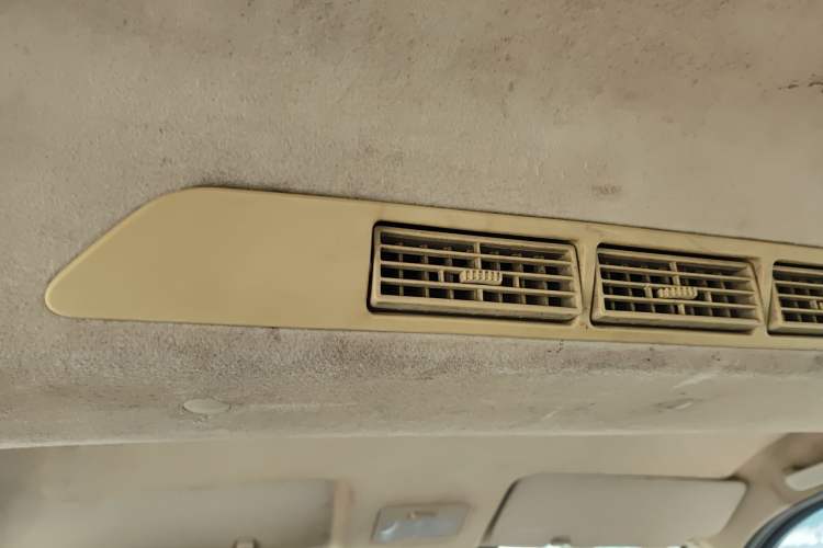 Used CHANGAN KAICHENG Ounuo S 2014 1.5L Base Version Headliner