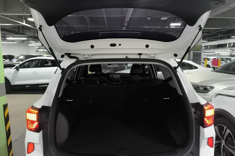 Used Kia KX3 2020 1.5L CVT Trend Edition