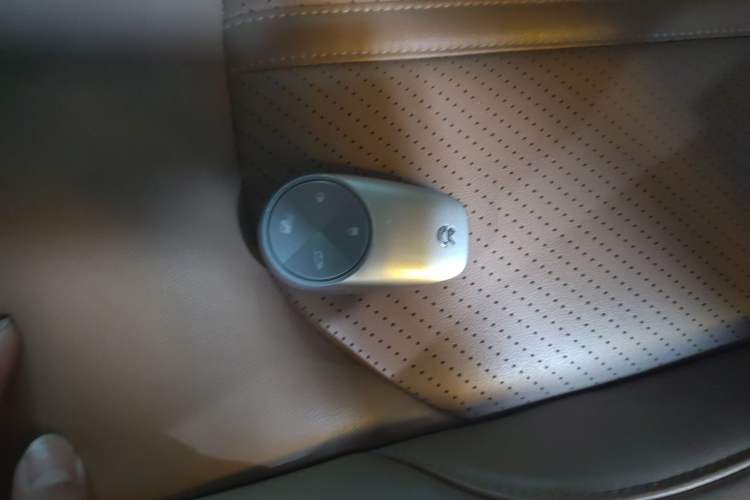 Used Nio ES6 2020 465 km Signature Edition