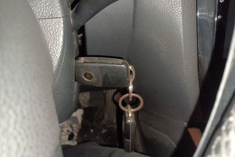 Used Volkswagen Sagitar 2012 1.4TSI Automatic Luxury Edition