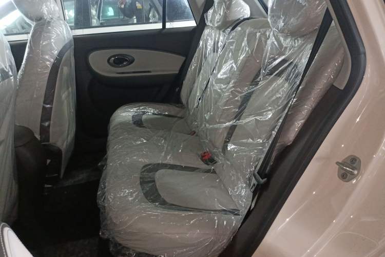 Used JAC Yiwei 3 2024 Beloved Edition 330km Air+
