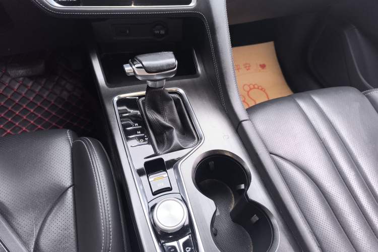 Used CHANGAN CS75 PLUS 2020 1.5T Automatic Luxury Version Gear Lever