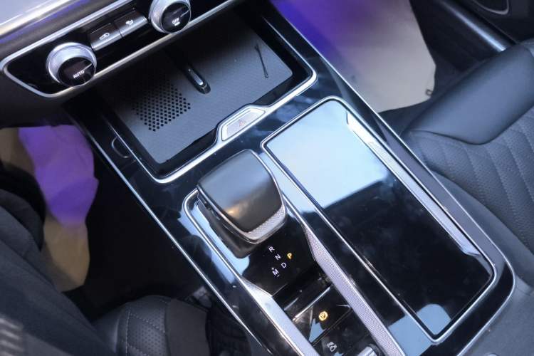 Used Hongqi HS5 2023 2.0T Qixiang Pro Edition