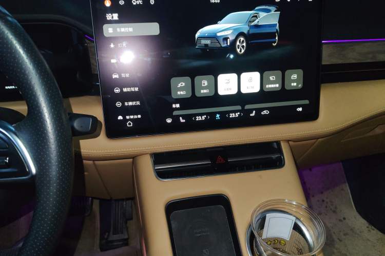 Used Hima AITO M5 2022 Extended-Range Four-Wheel Drive Ultimate Edition Audio And AC Panel