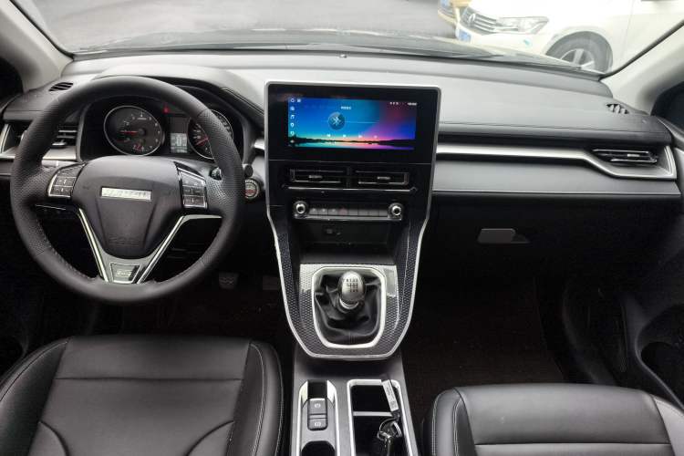 Used Haval M6 2021 PLUS 1.5T Manual Luxury Smart Connectivity Model