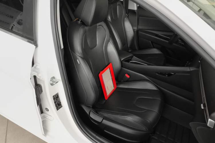 Used Hyundai Elantra 2021 1.5L CVT LUX Prestige Edition