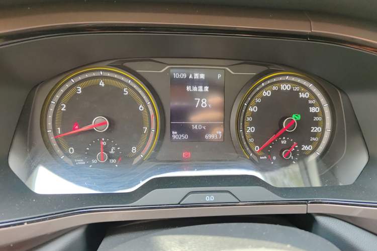 Used Volkswagen Tharu 2020 280TSI Two-Wheel Drive Luxury Edition China VI Standard