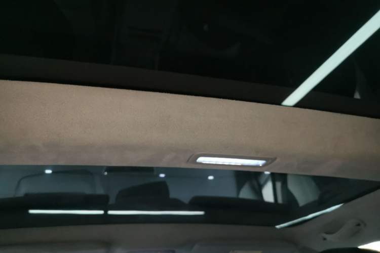 Used Zeekr 007 2024 Rear-Drive Enhanced Version 75 kWh
